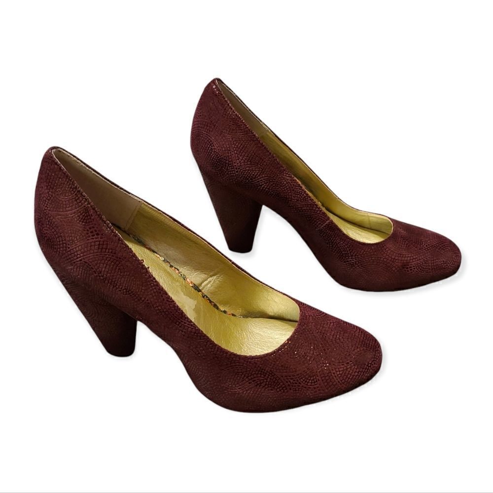Seychelles Password Print Suede Shoes Size 7